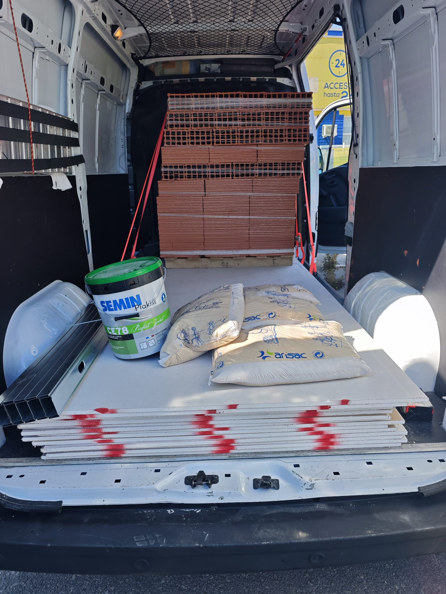 Transporte de materiales de construcción